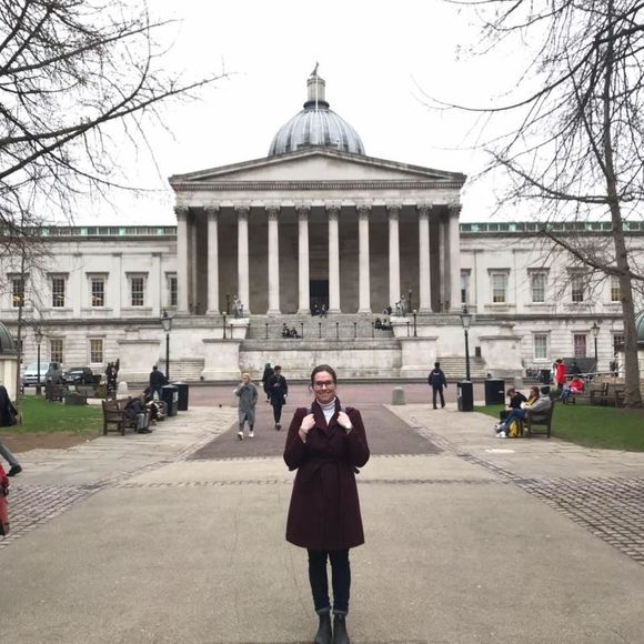 Meet your Posher, Samantha - Picture 1 of 1